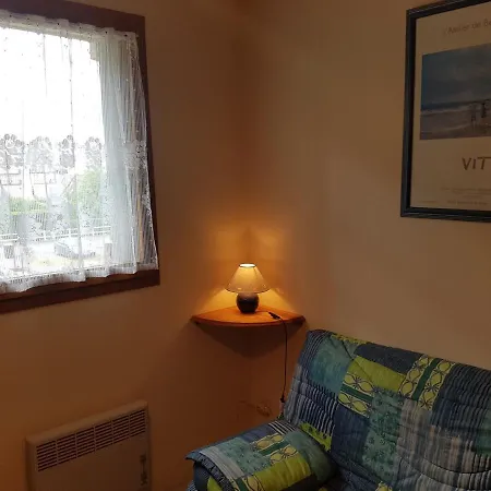 2 Pièces à - Proche Et Centre-ville, Balcon Et Parking Privé - Fr-1-487-300 Apartamento Cabourg